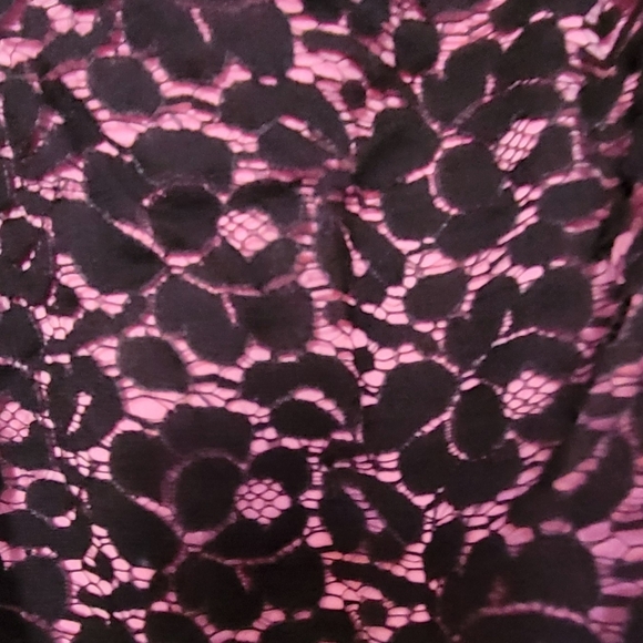 Dress - Picture 3 of 4